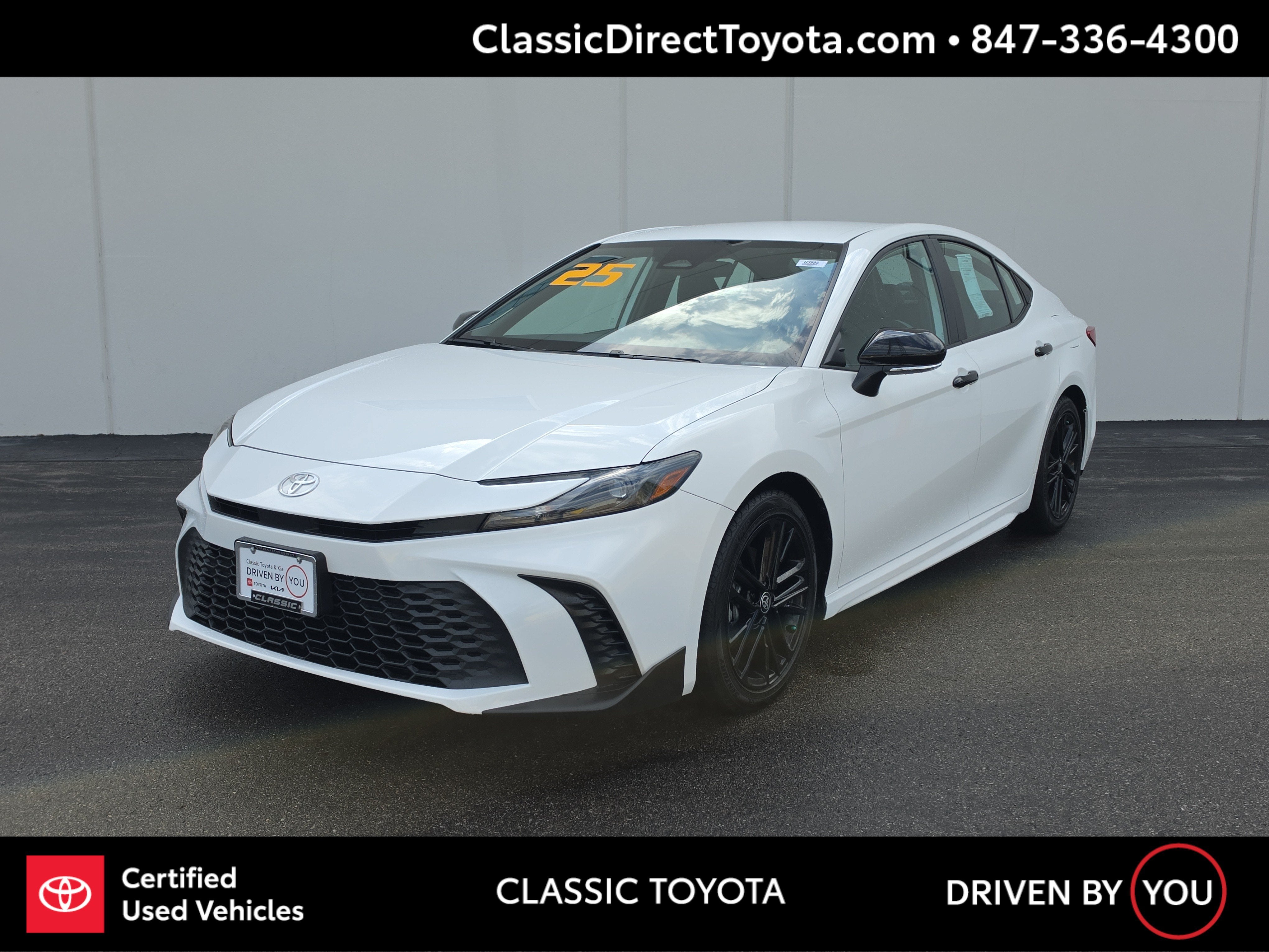 2025 Toyota Camry SE in Ice Cap — front three-quarter view