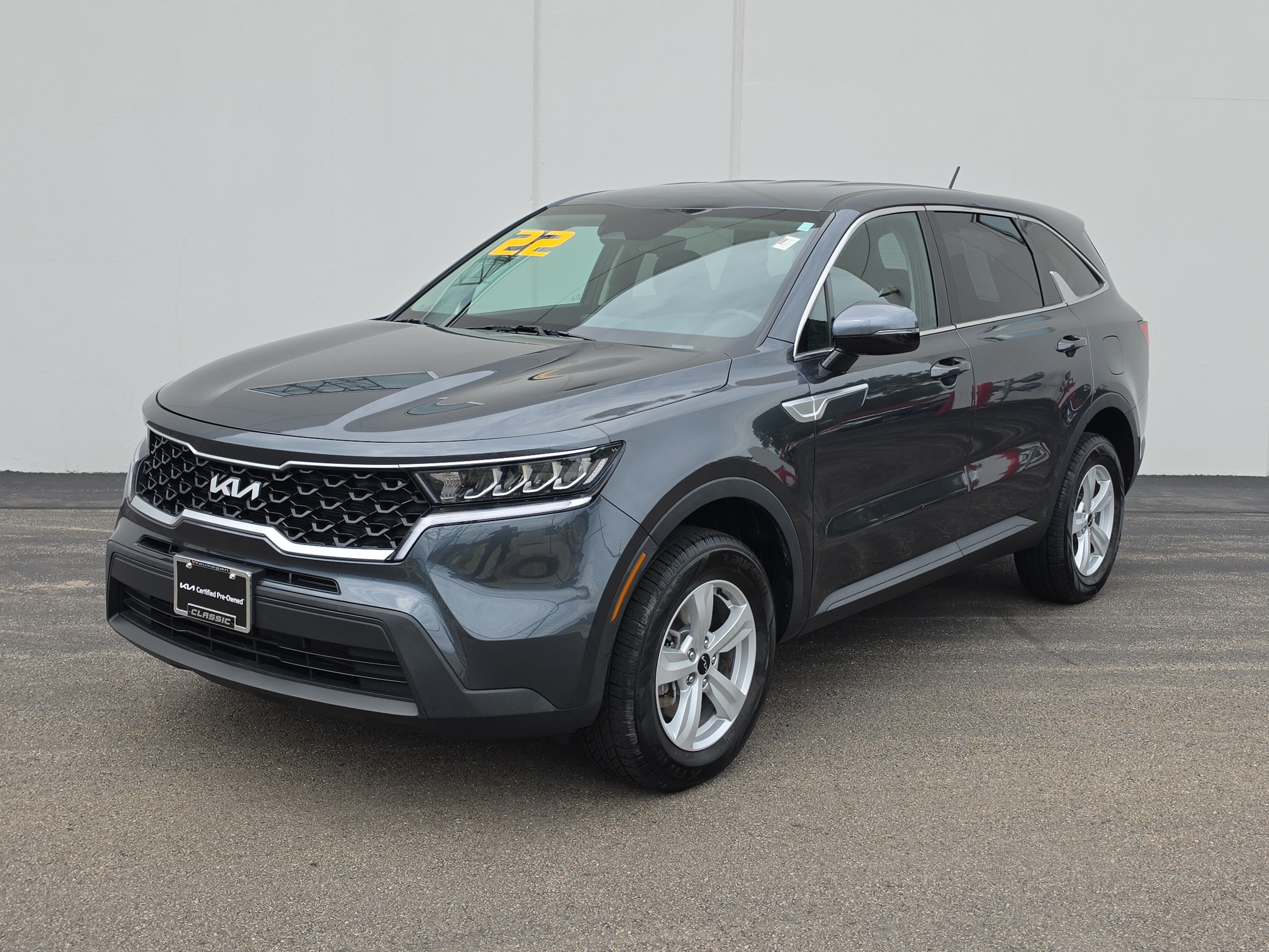 2022 Kia Sorento LX in Gravity Grey — front three-quarter view