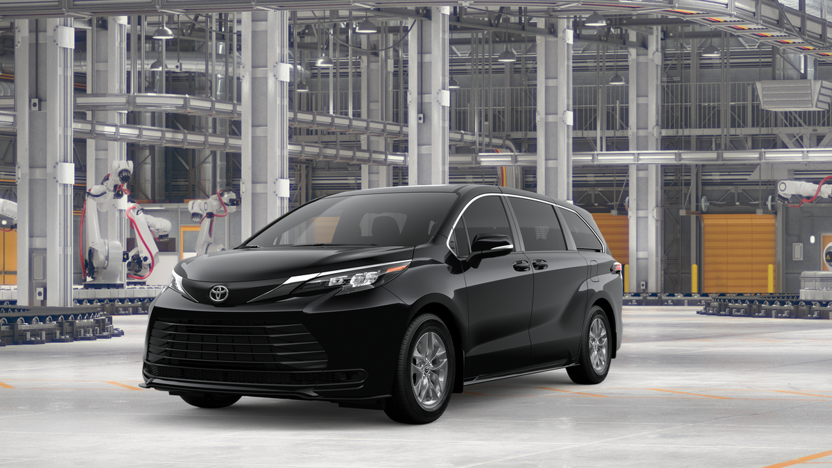 2026 Toyota Sienna LE in Midnight Black Metallic — front three-quarter view
